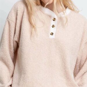 Donni Mini Sherpa Henley Sweatshirt